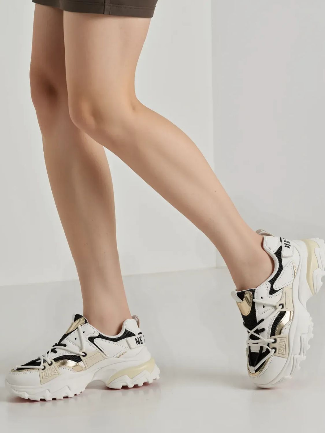 Dámské tenisky LIVIO černá