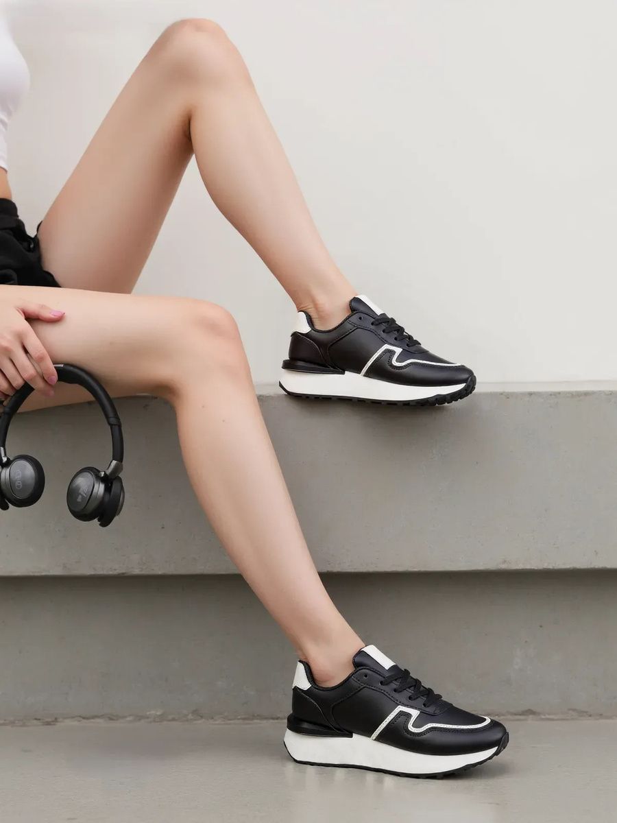 Černé tenisky z ekokůže VENEZIA