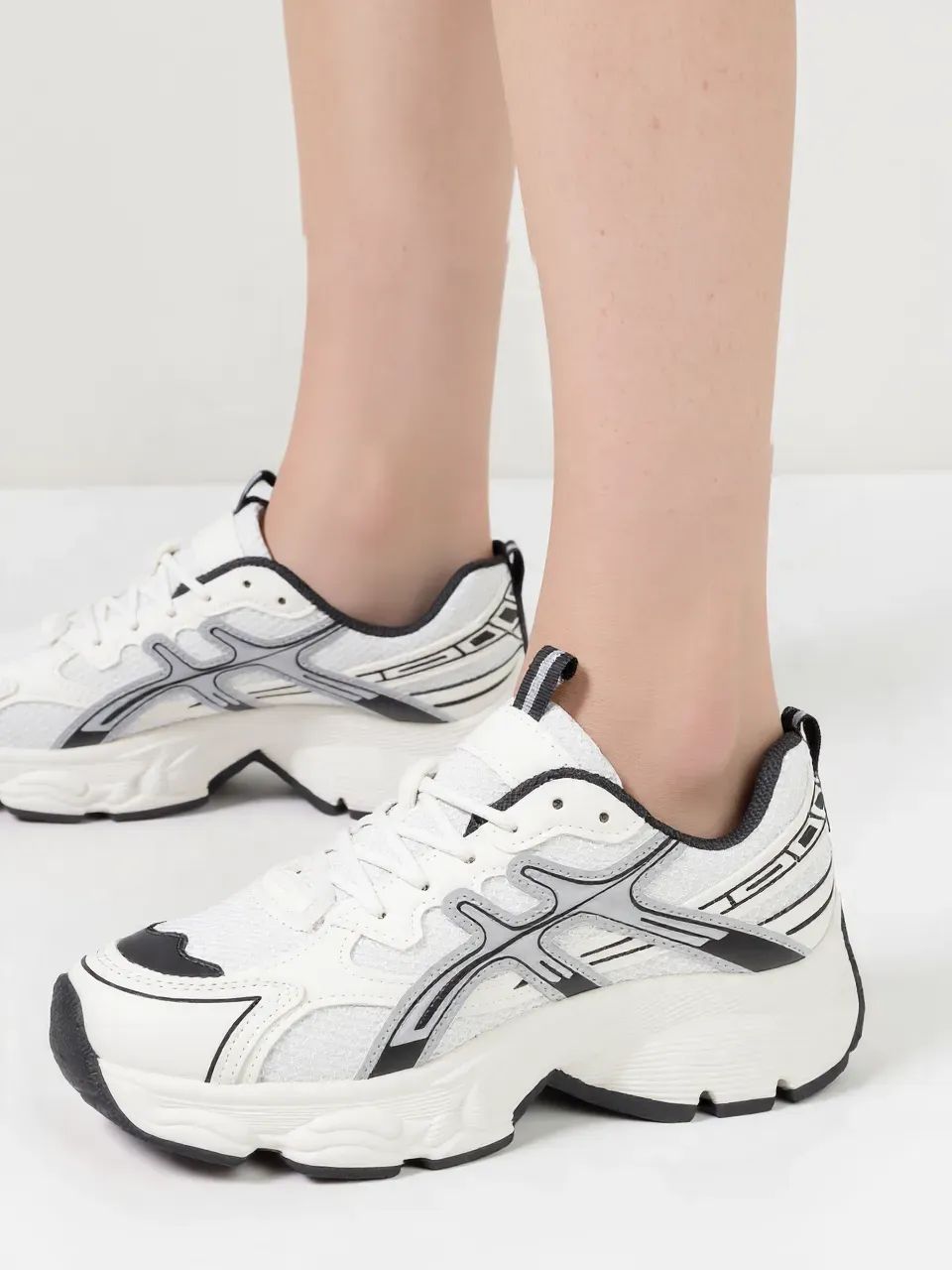 Černo-bílé tenisky SOLENE