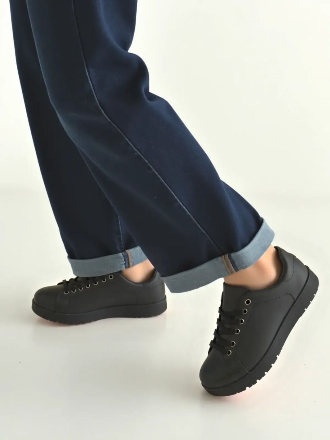 Černé tenisky DEMI z ekokůže