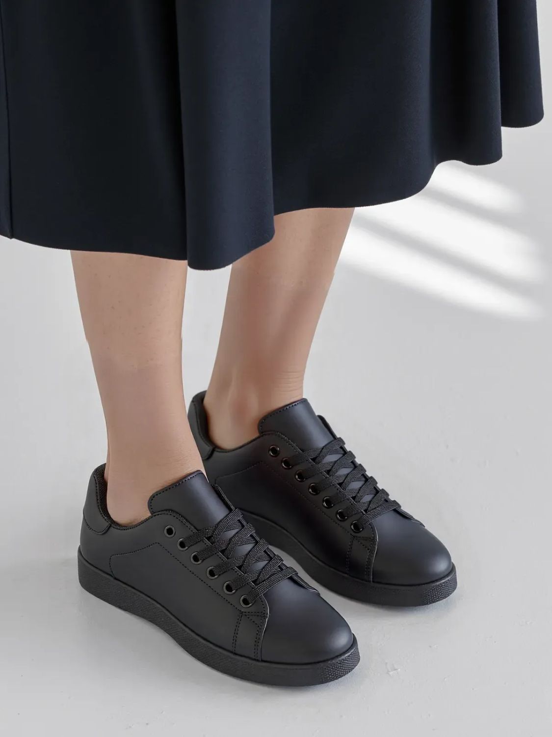 Černé tenisky DEMI z ekokůže