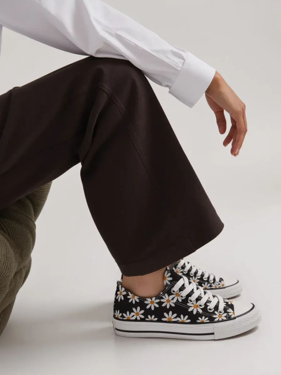 Černé plátěné tenisky DAISY