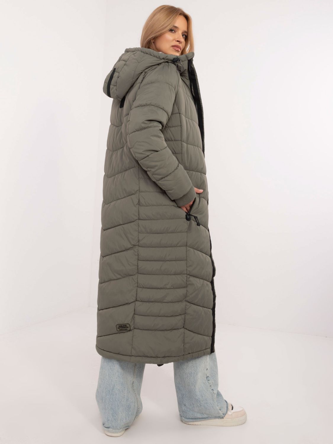 Dámský khaki kabát s dlouhým rukávem