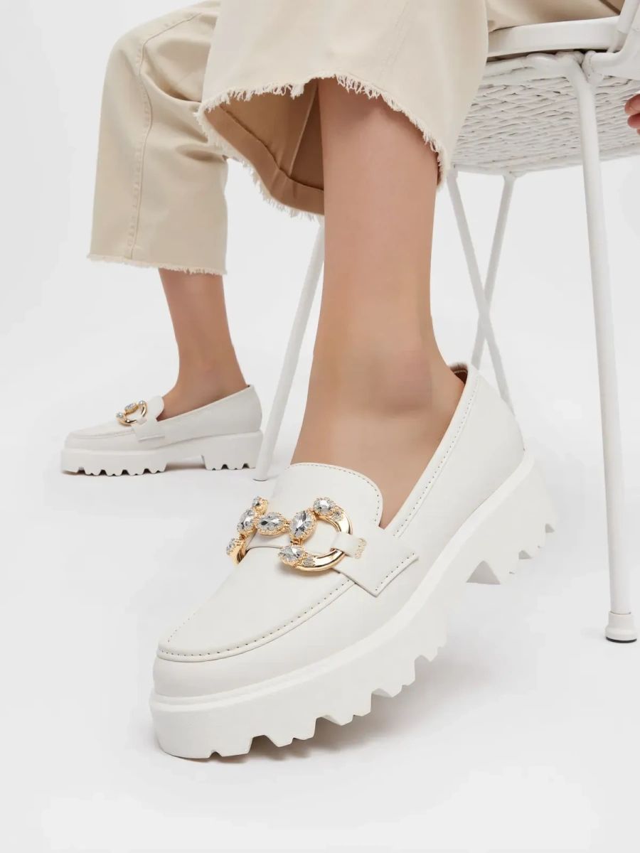 Bílé dámské mokasíny CLASSIC