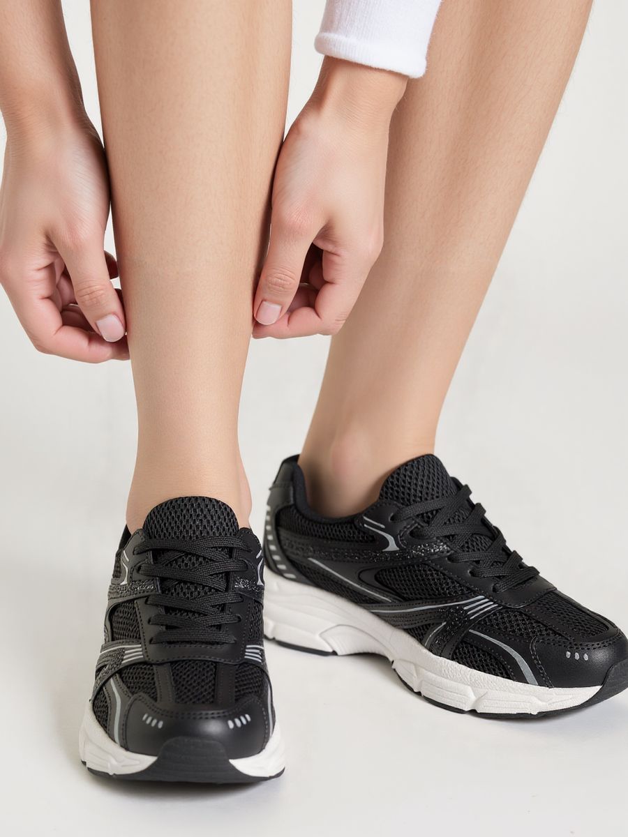 Dámské sportovní tenisky DYNAMIC černé