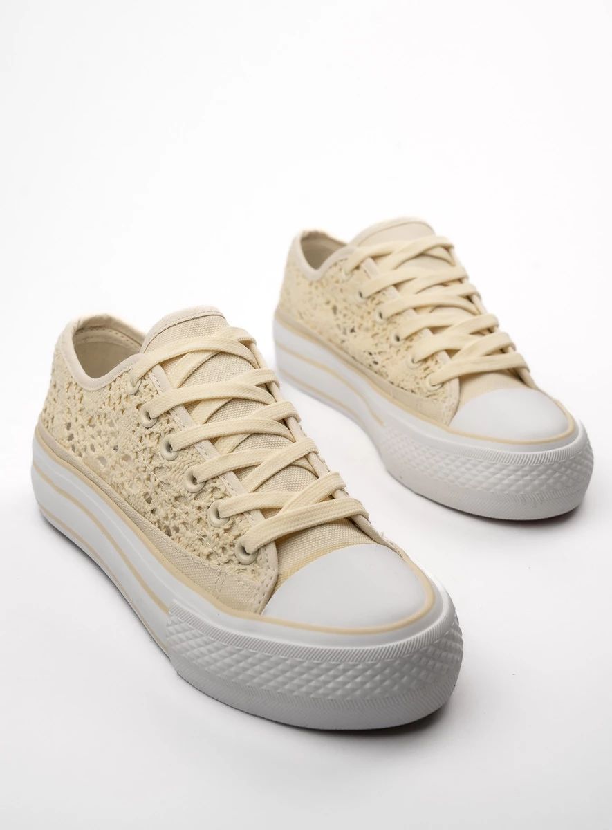 Béžové tenisky s krajkou ROMANCE