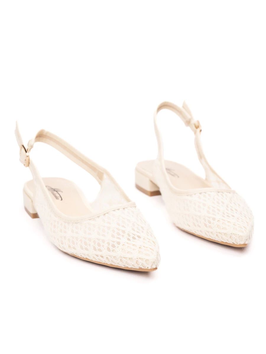 Nízké elegantní sandály béžové