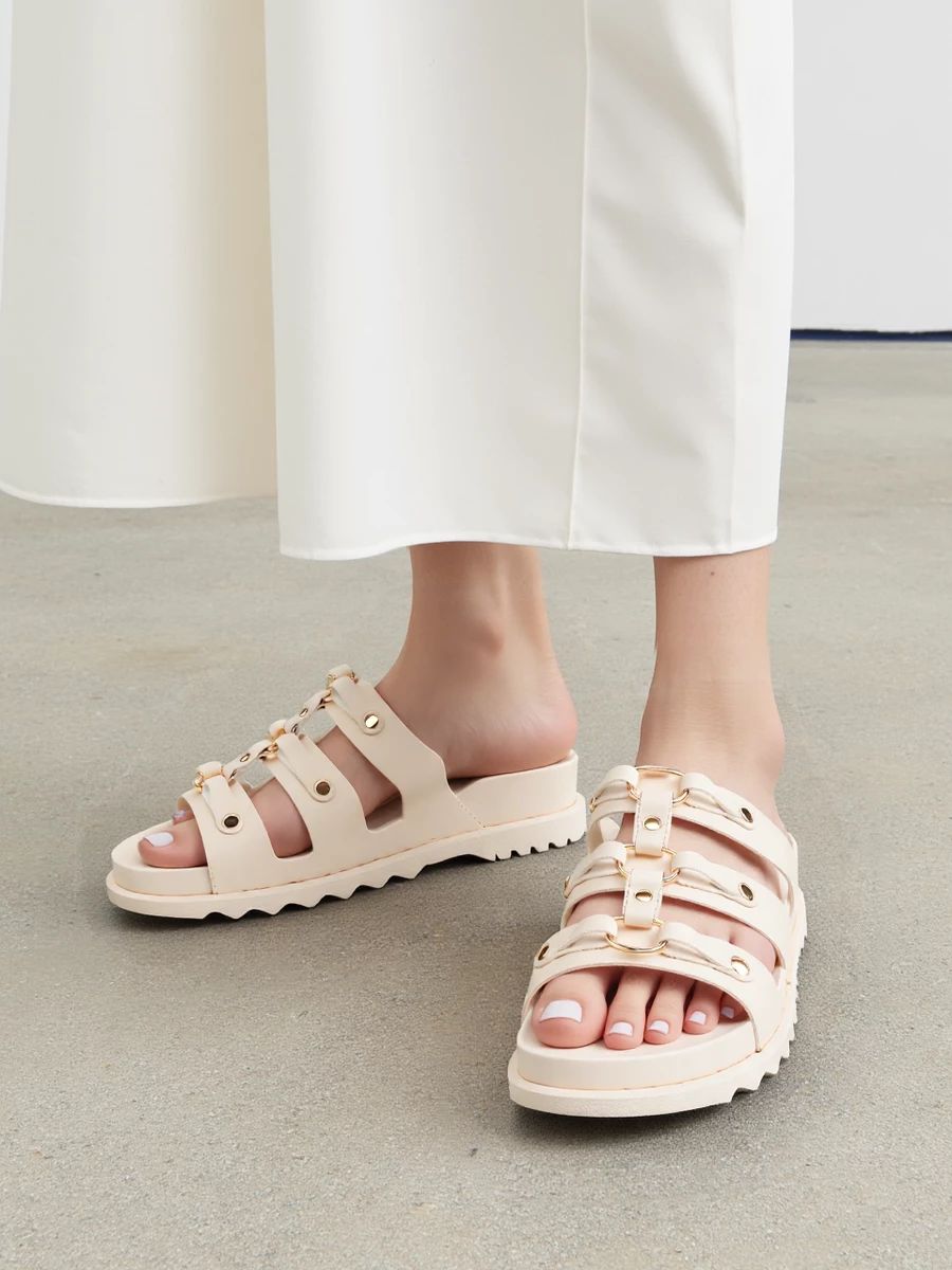 Béžové pantofle s druky ROCK