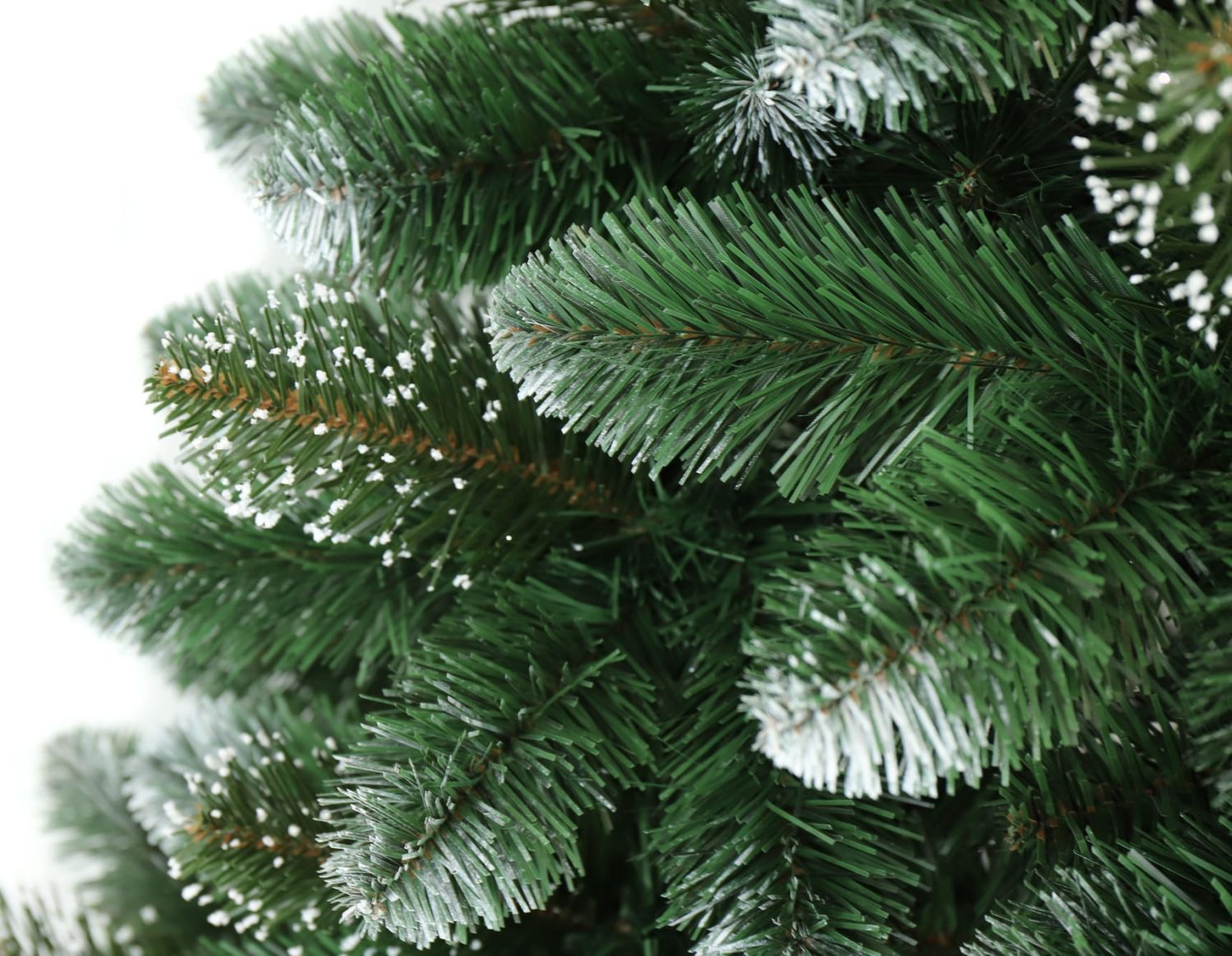 Umělý stromek Borovice krystalová 220 cm