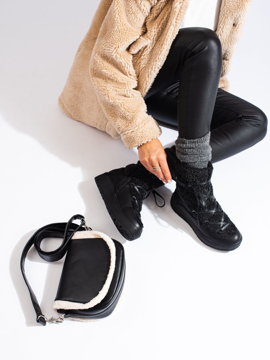 Černé sněhule s imitací ovčí kožešiny