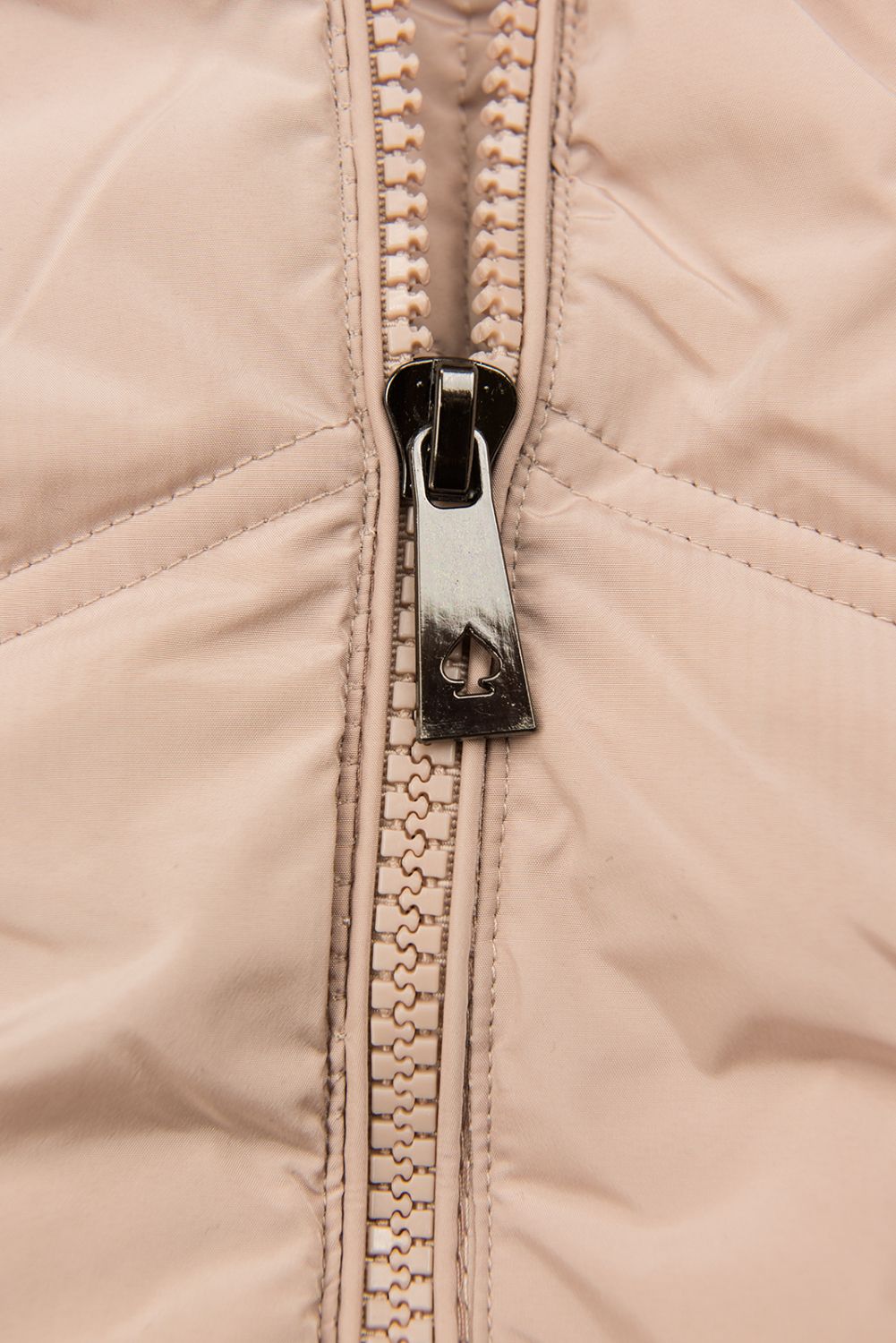 Pudrově růžová zimní bunda s květinovou podšívkou