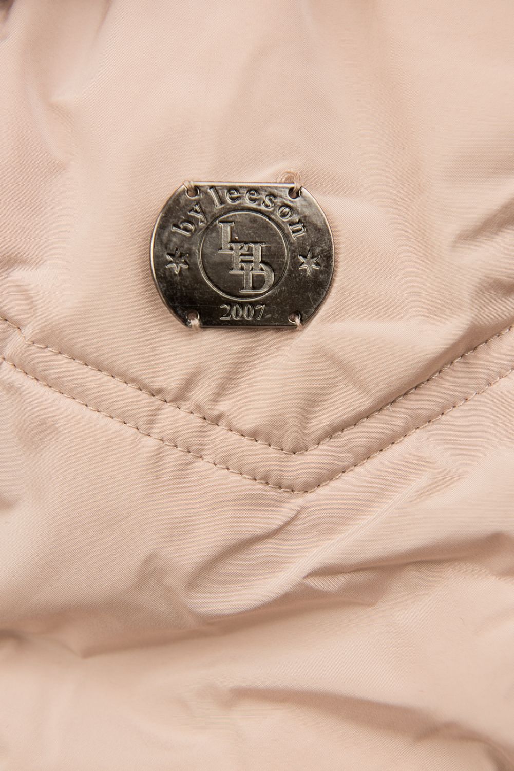 Pudrově růžová zimní bunda s květinovou podšívkou