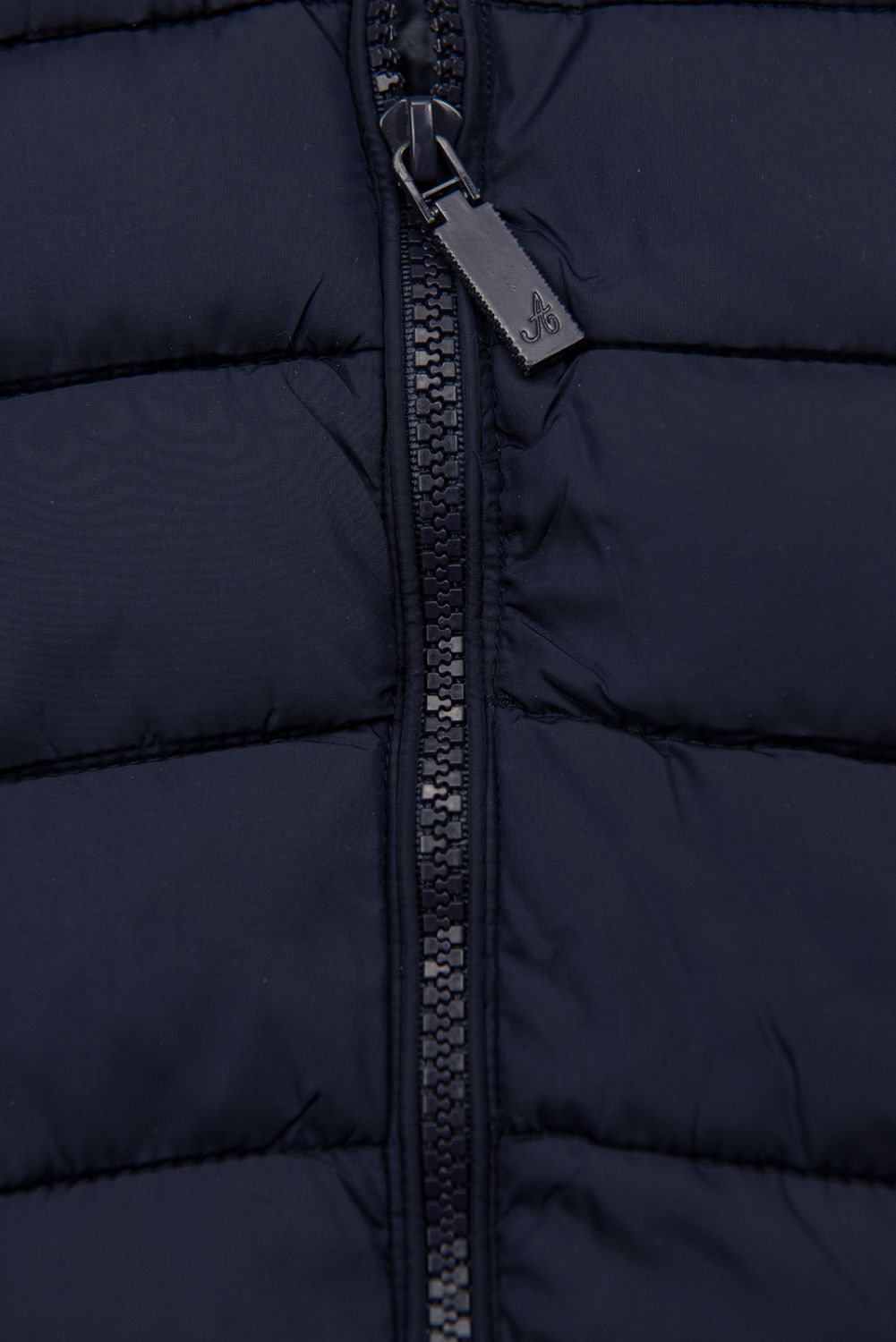 Přechodná prošívaná bunda tmavě modrá