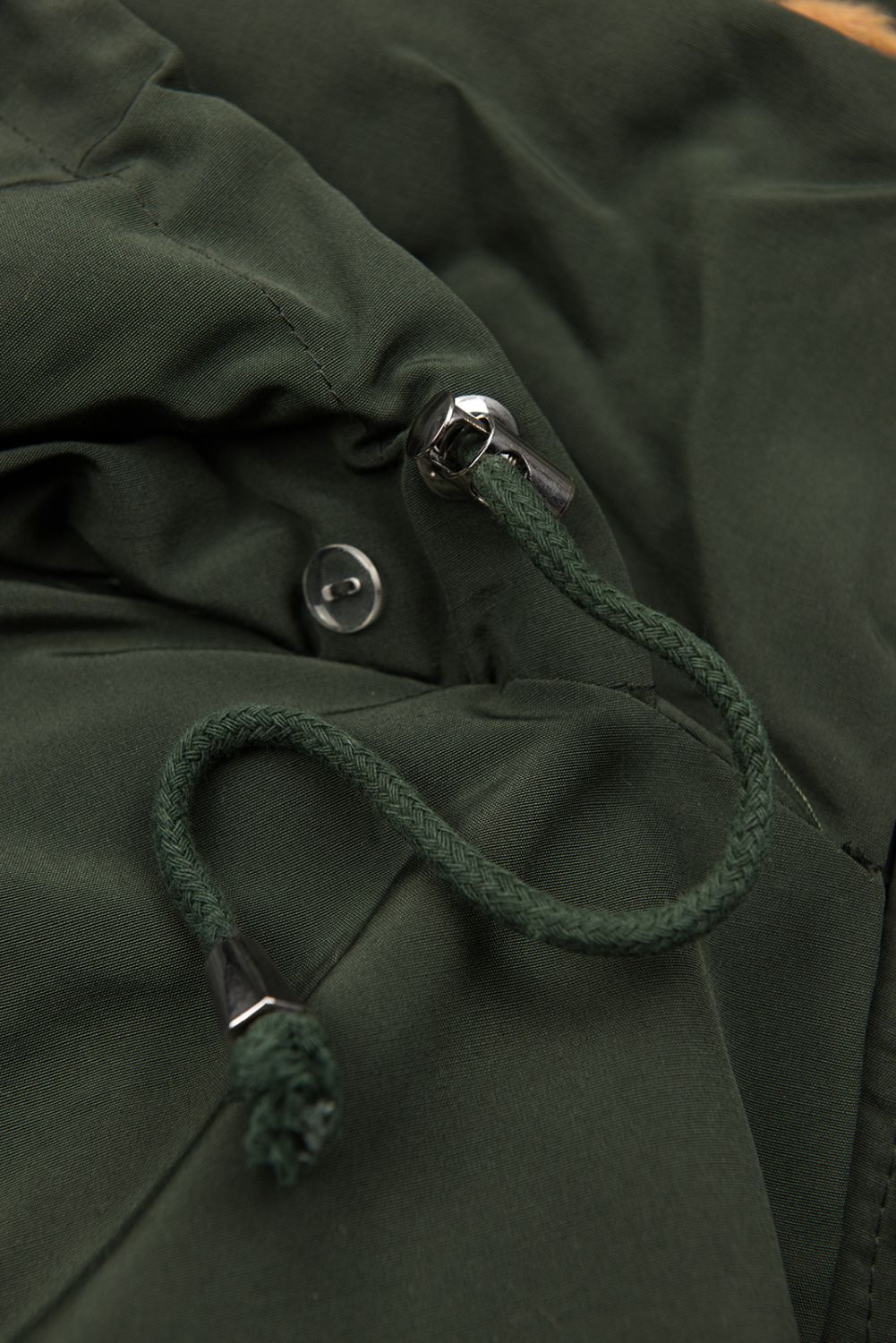 Khaki zimní parka s hnědým plyšem