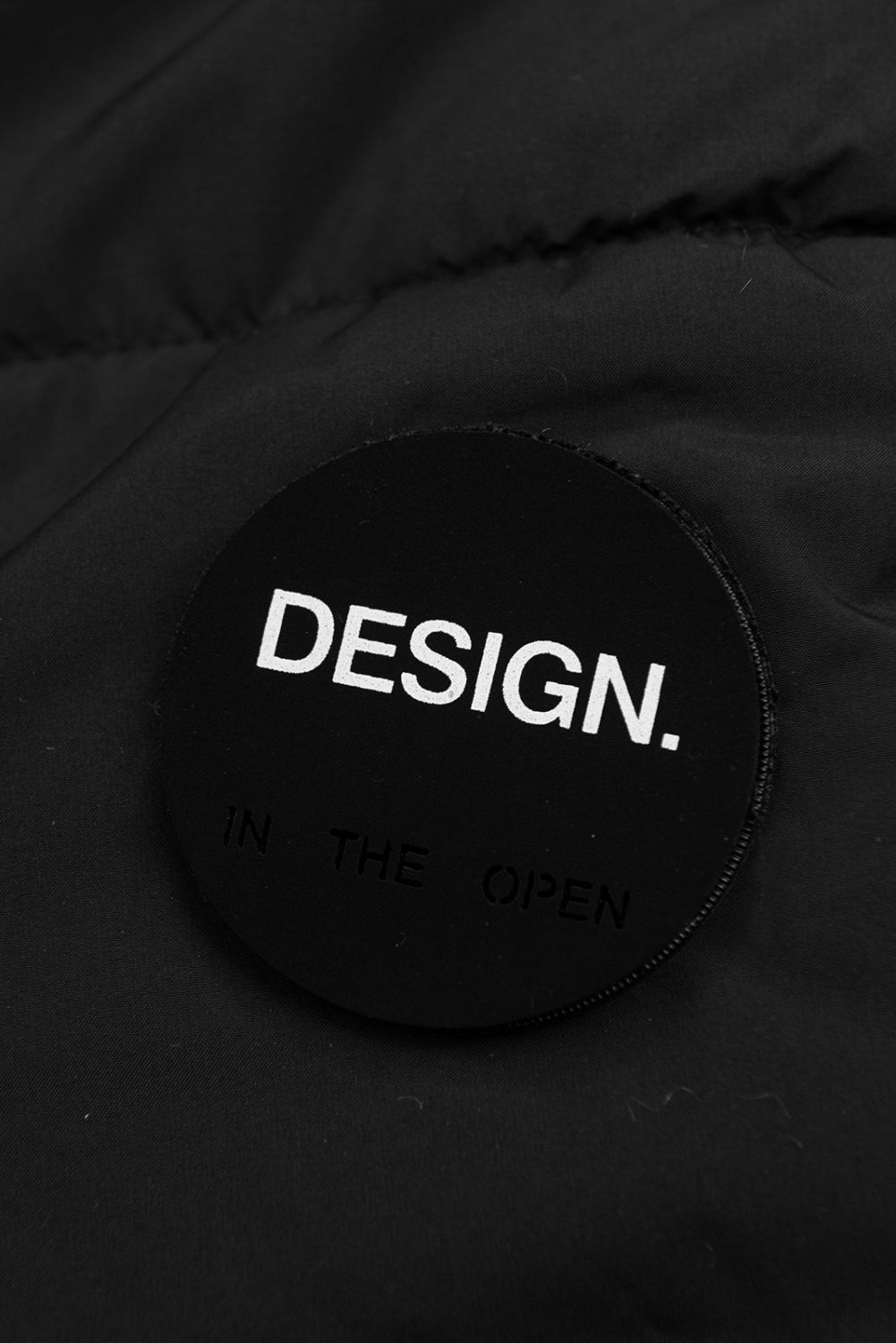 Černá chlapecká zimní bunda