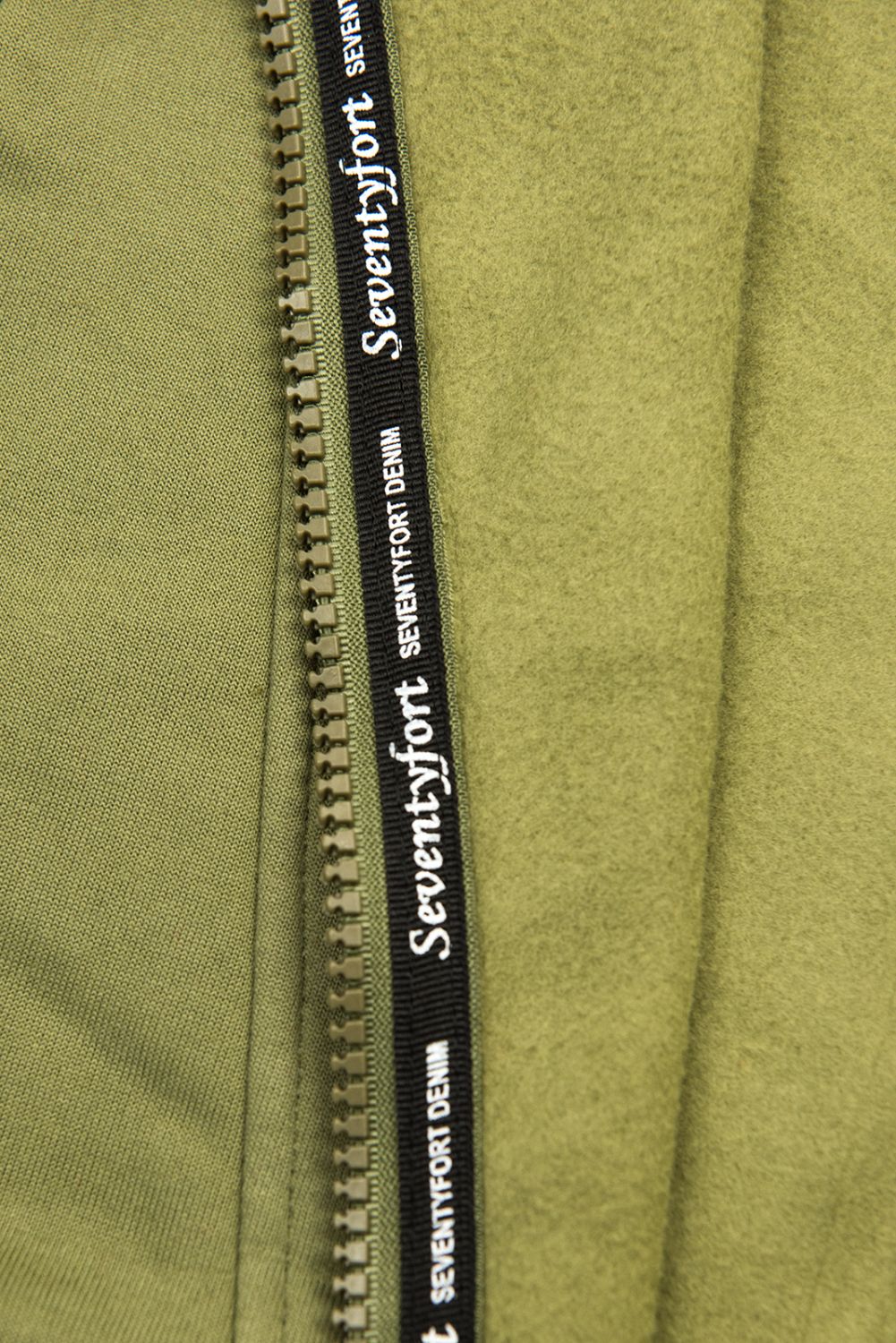 Khaki mikina se vzorovanou kapucí