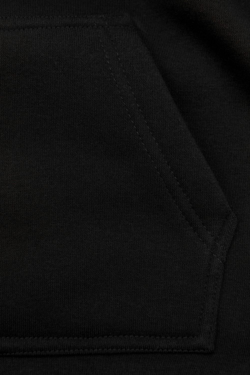 Černá mikina s oblékáním přes hlavu