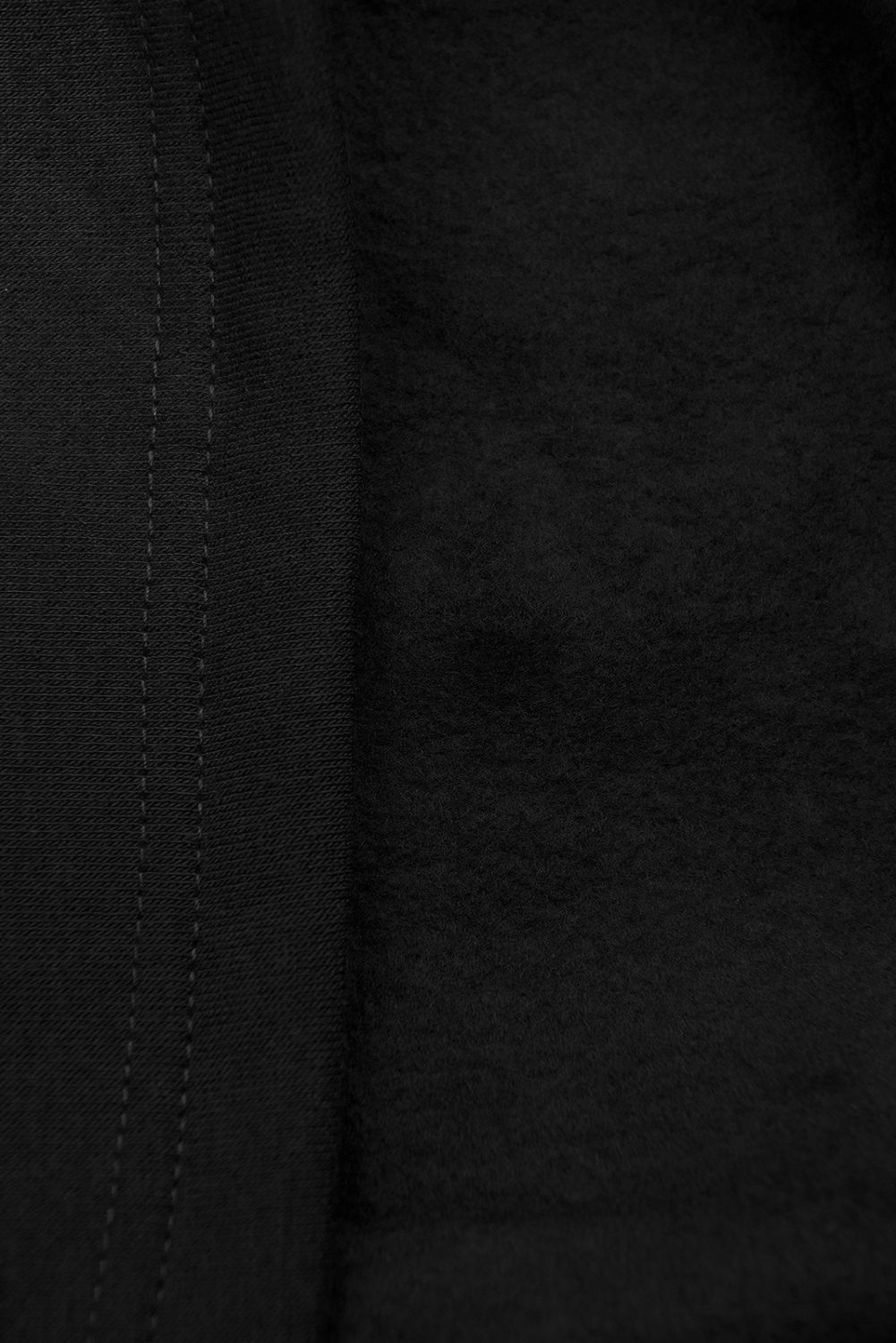 Černá mikina s oblékáním přes hlavu