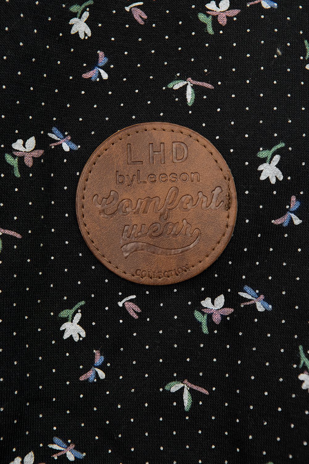 Černá mikina s květinovým vzorem