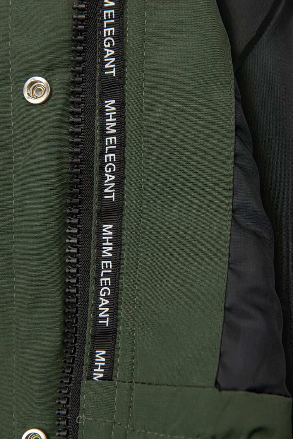 Khaki přechodná parka s černou podšívkou