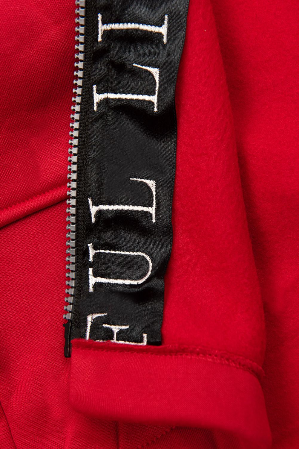 Červená sportovní prodloužená mikina