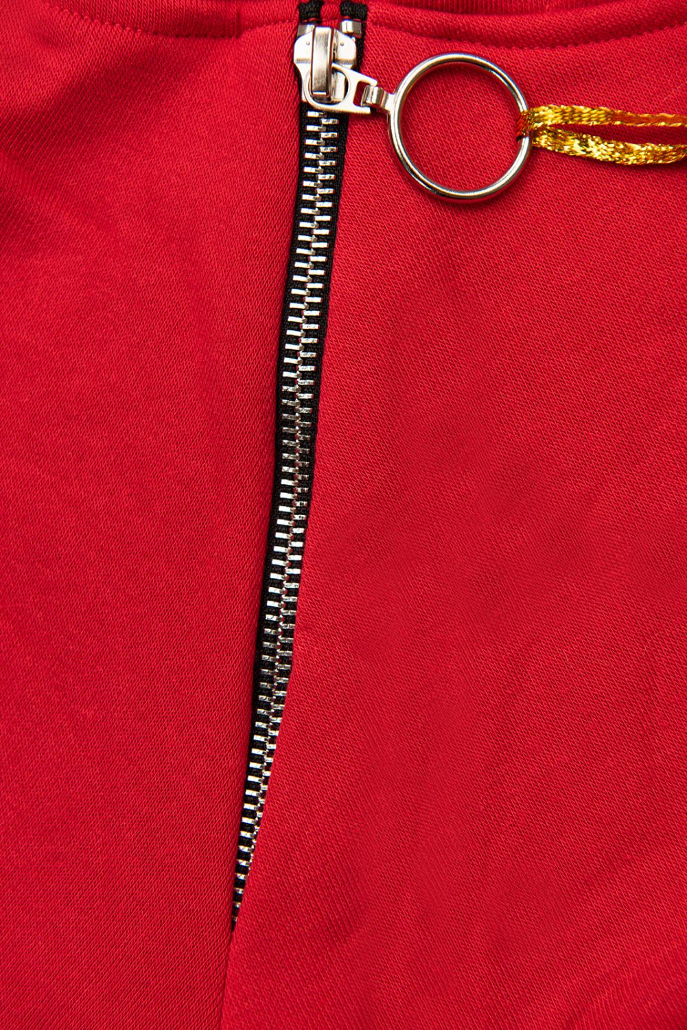 Červená dlouhá mikina s károvanou kapucí