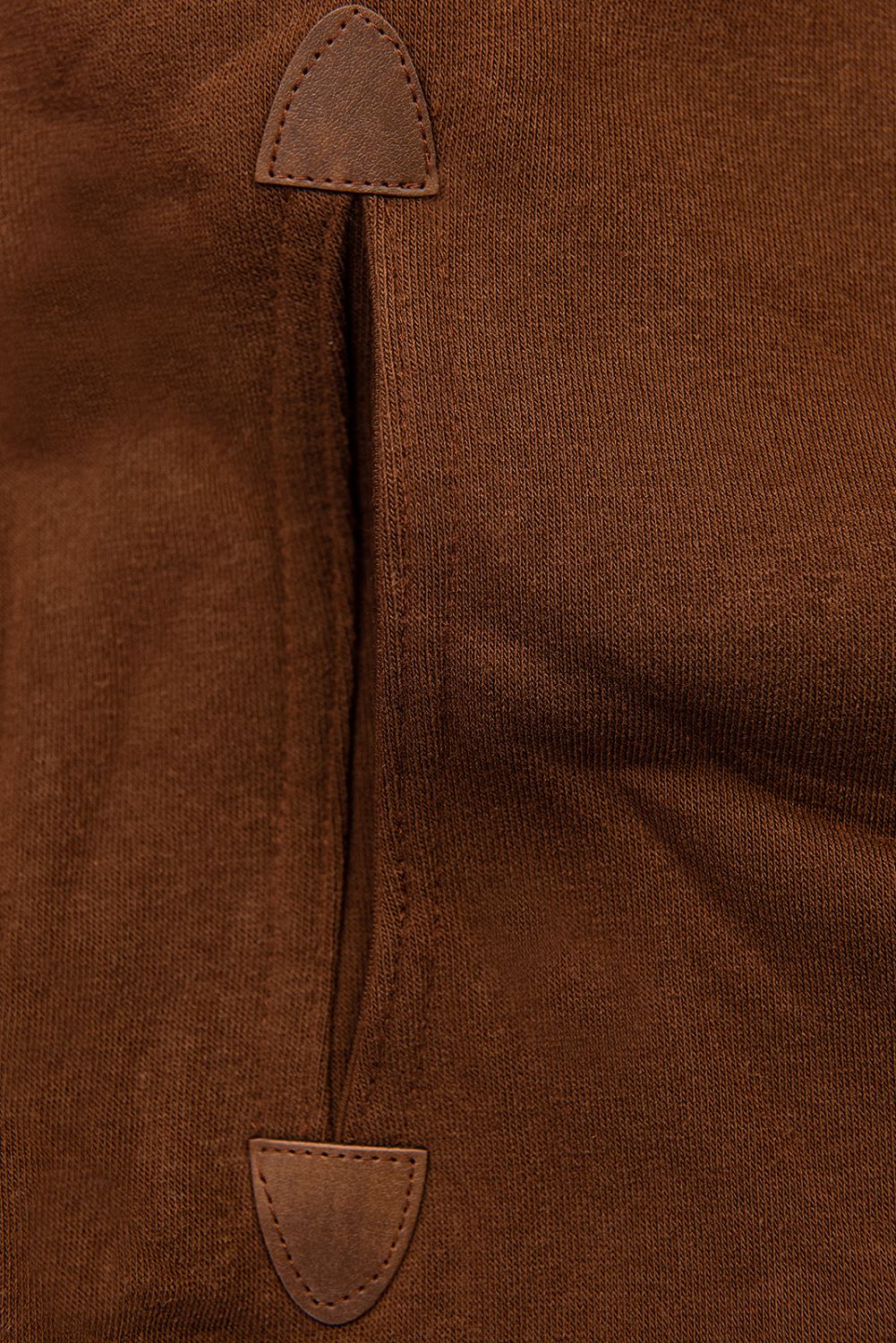 Hnědá dlouhá mikina s károvanou kapucí