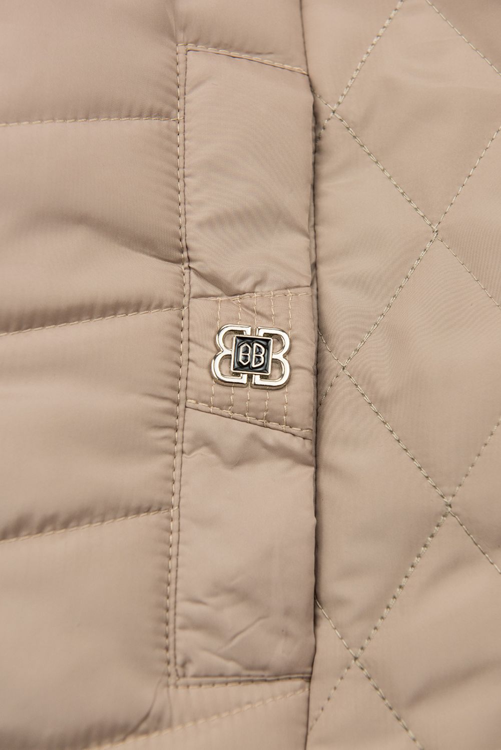 Béžová dámská vesta