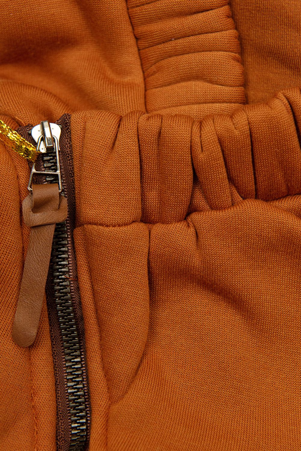 Terakota mikina s asymetrickým zipem