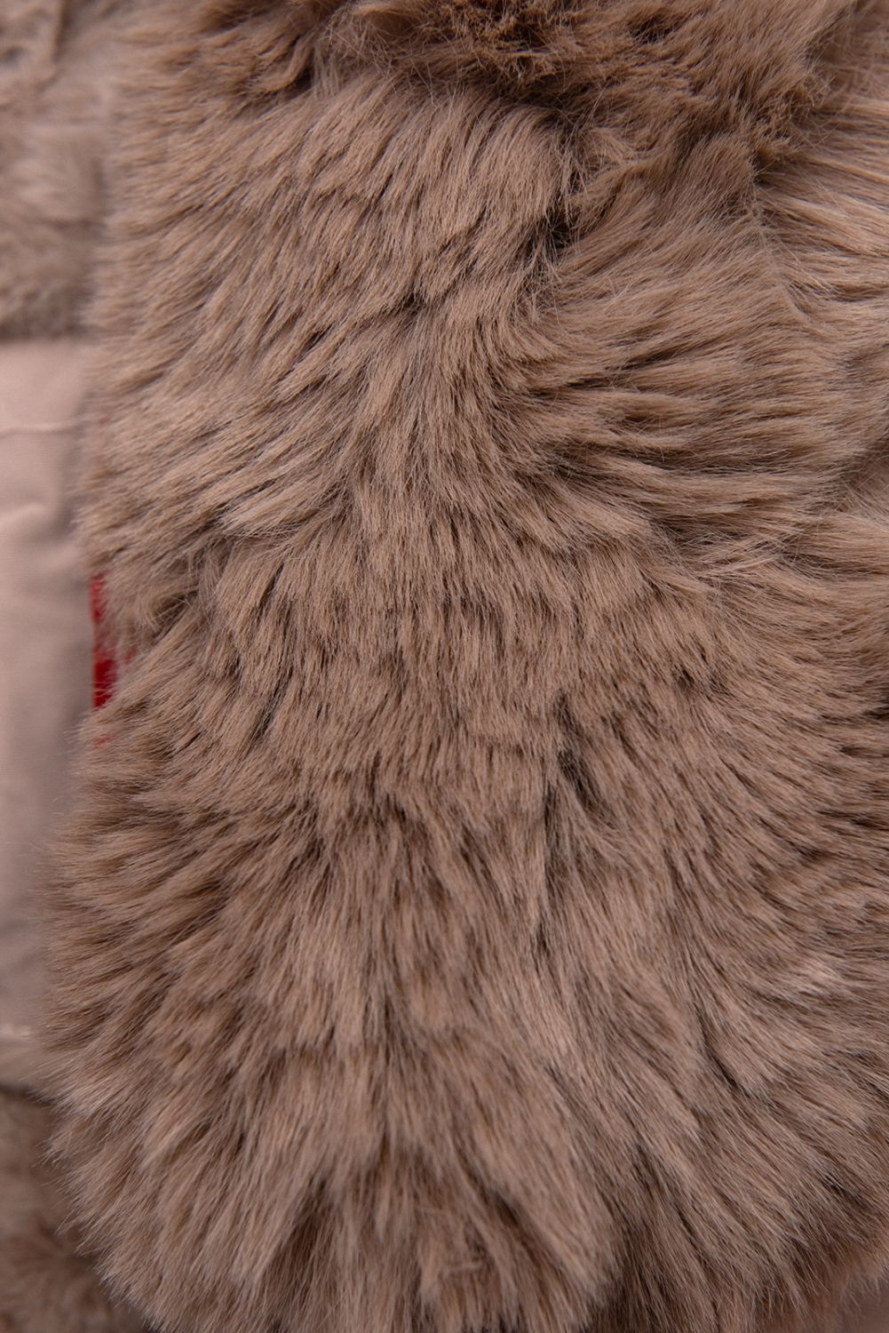 Béžovo-růžová parka s plyšem a kožešinou