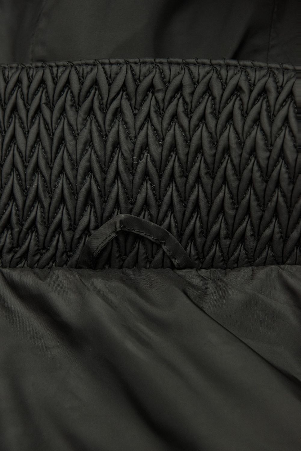 Přechodná bunda s kapucí černá