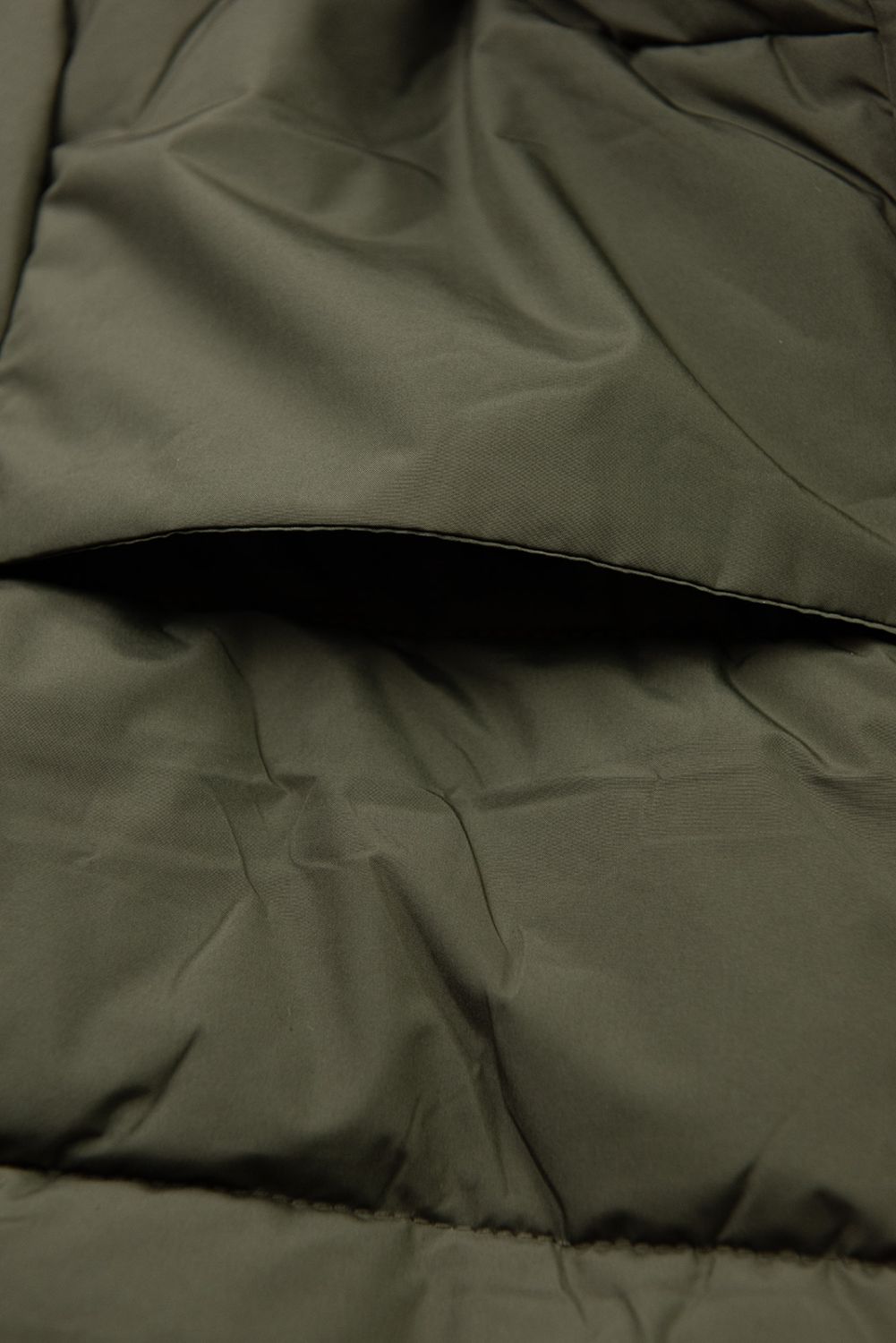 Khaki zimní bunda s páskem