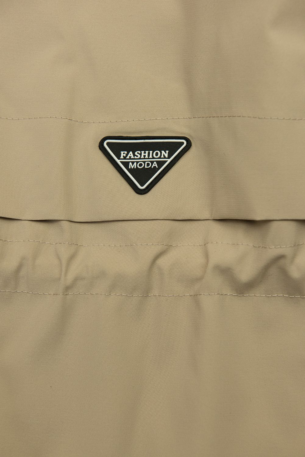 Prodloužená parka s potiskem v kapuci béžová