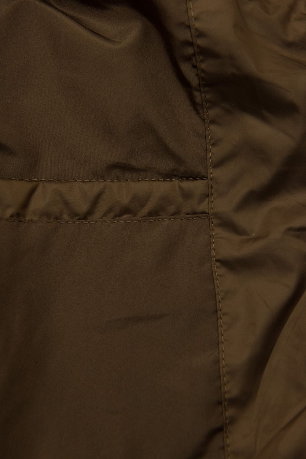 Hnědá přechodná bunda s pletenými rukávy