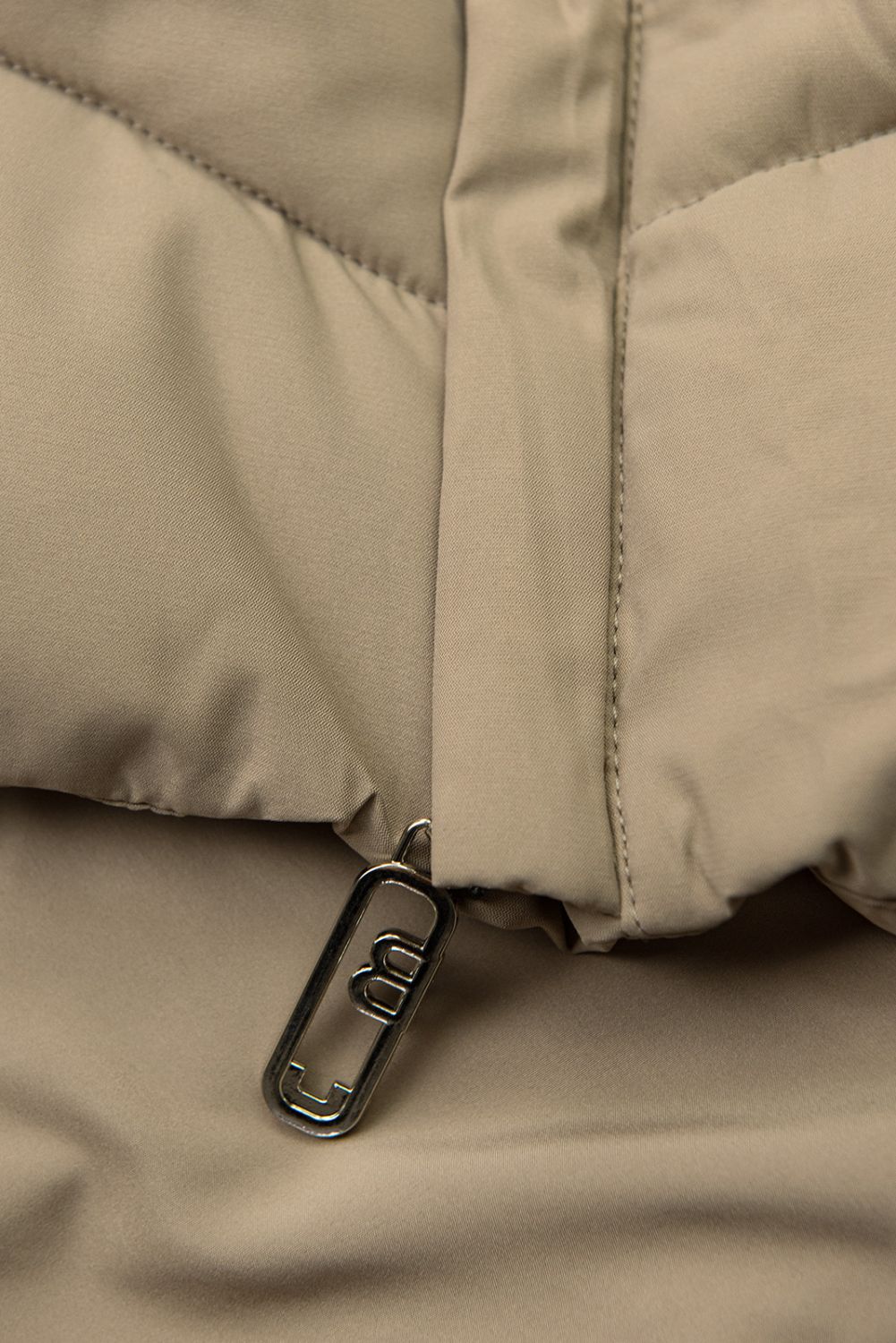 Světle hnědá zimní bunda s kapucí SNOW