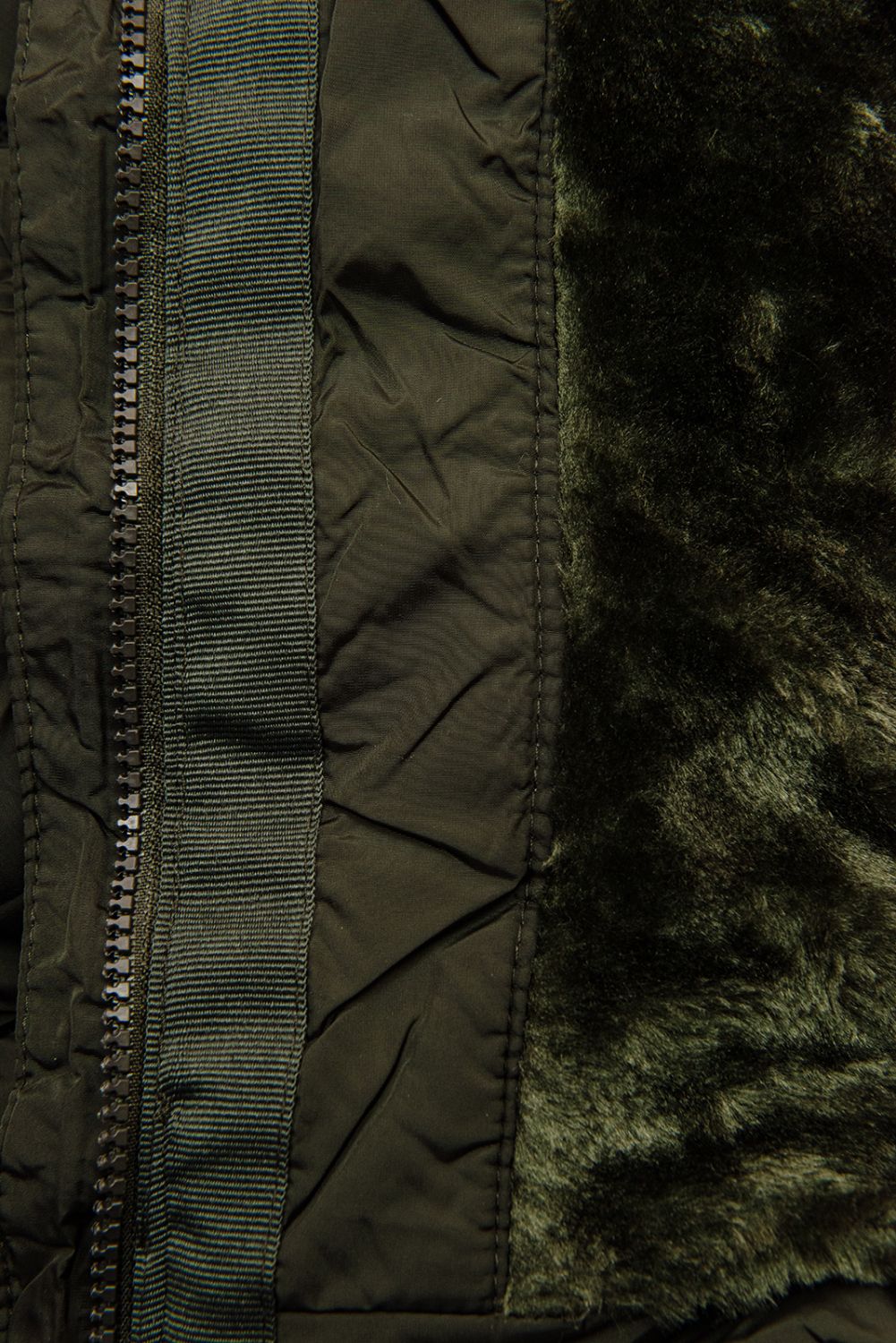 Khaki prošívaná zimní bunda s vysokým límcem