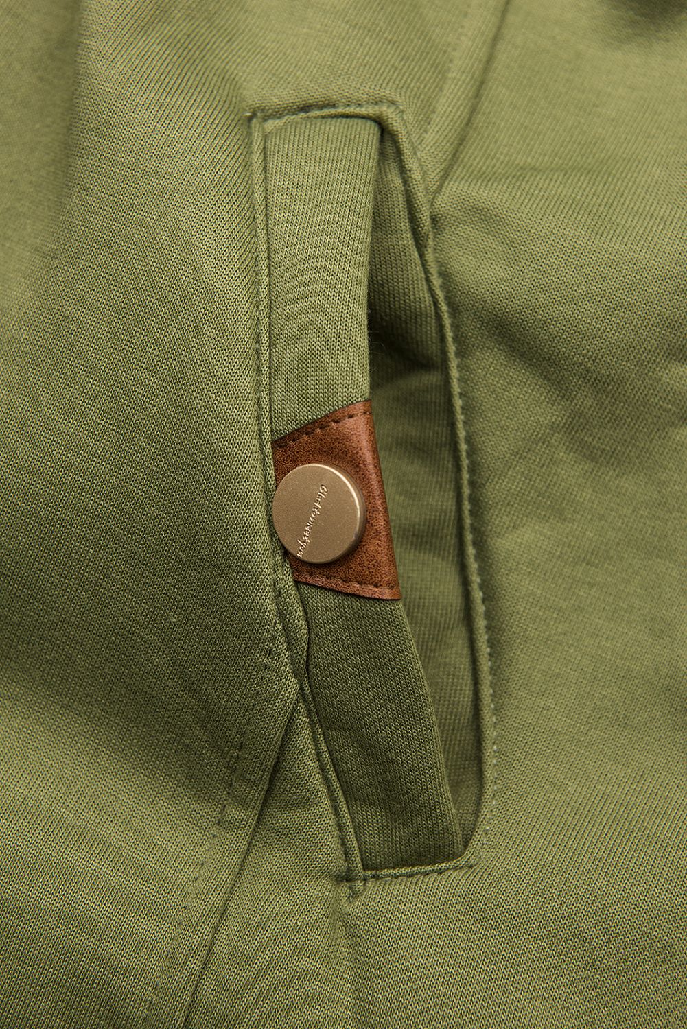 Army zelená prodloužená mikina s prošívanou kapucí