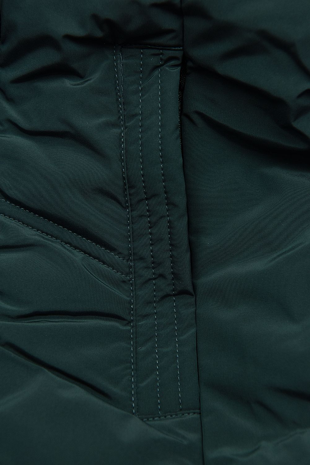 Zelená zimní bunda s květinovou podšívkou