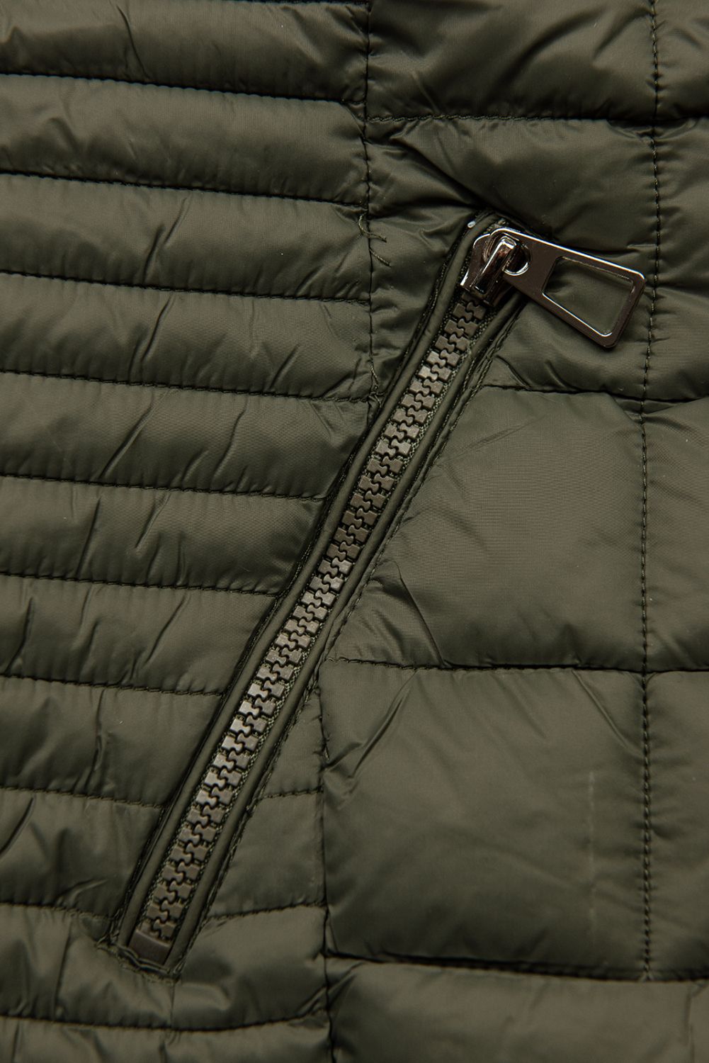 Olivově zelená bunda na přechodné období