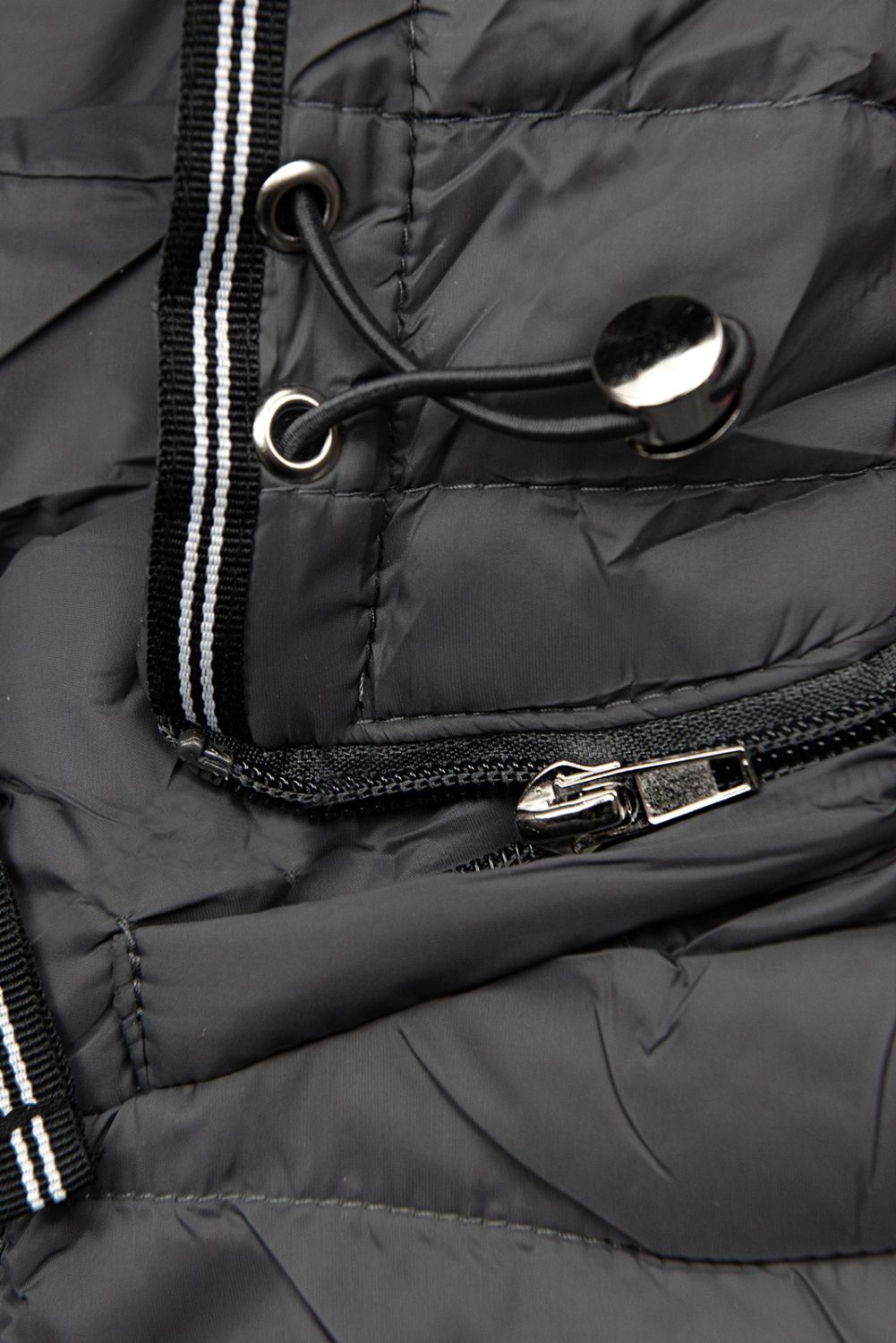 Tmavě šedá prošívaná bunda na přechodné období