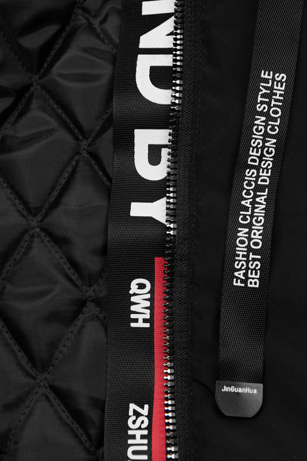 Černý prodloužený plášť/parka