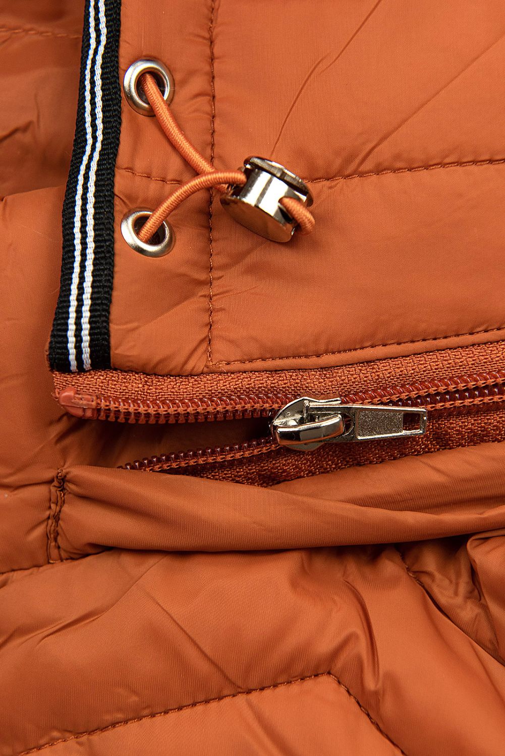 Lehká přechodná bunda skořicově hnědá