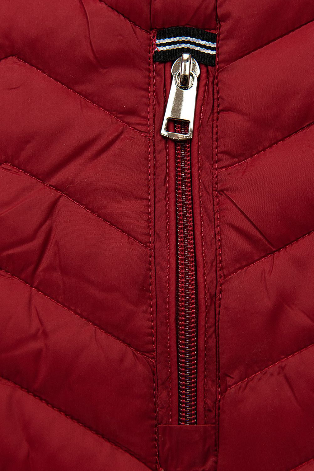 Lehká přechodná bunda vínově červená