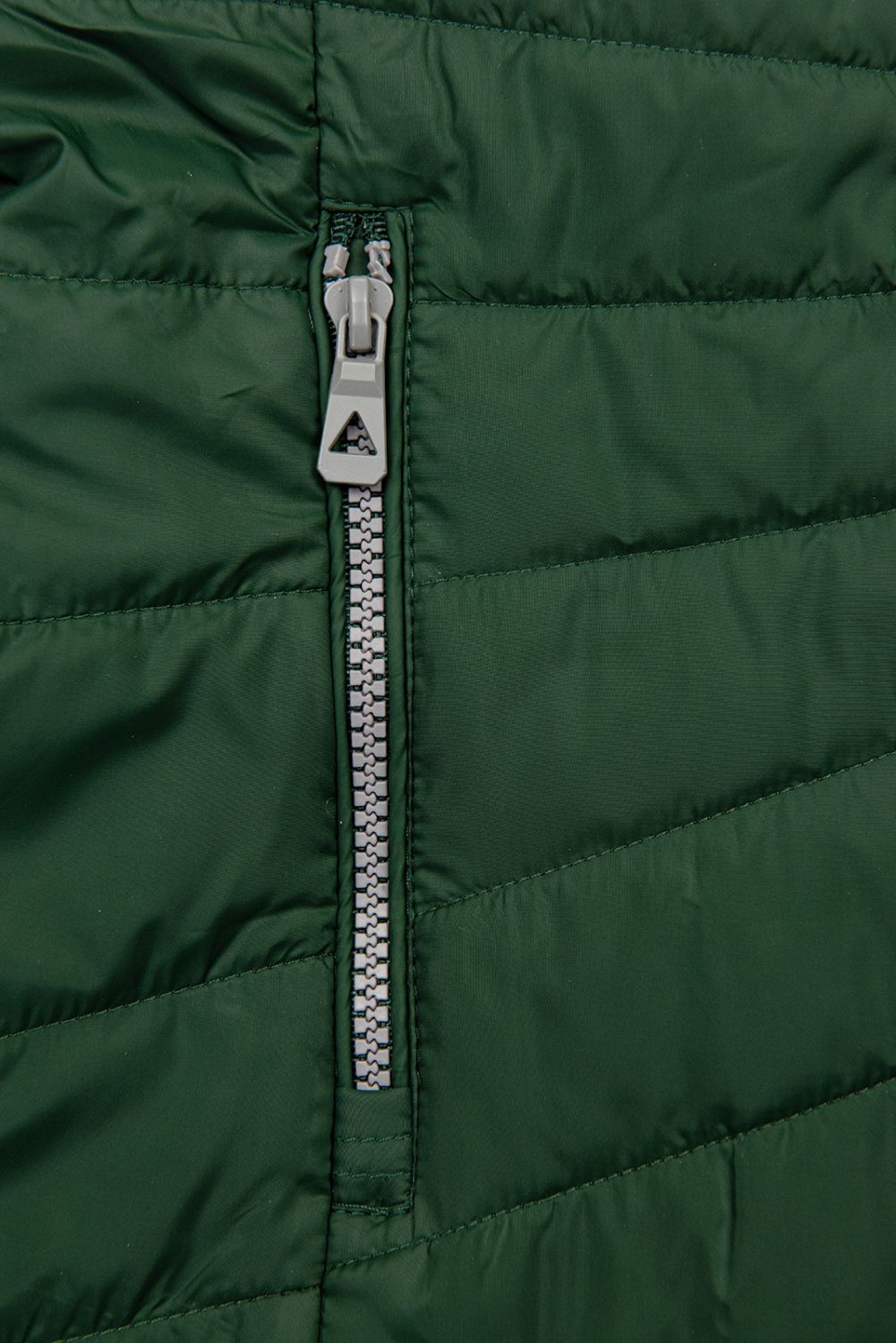 Prošívaná lehká bunda tmavě zelená