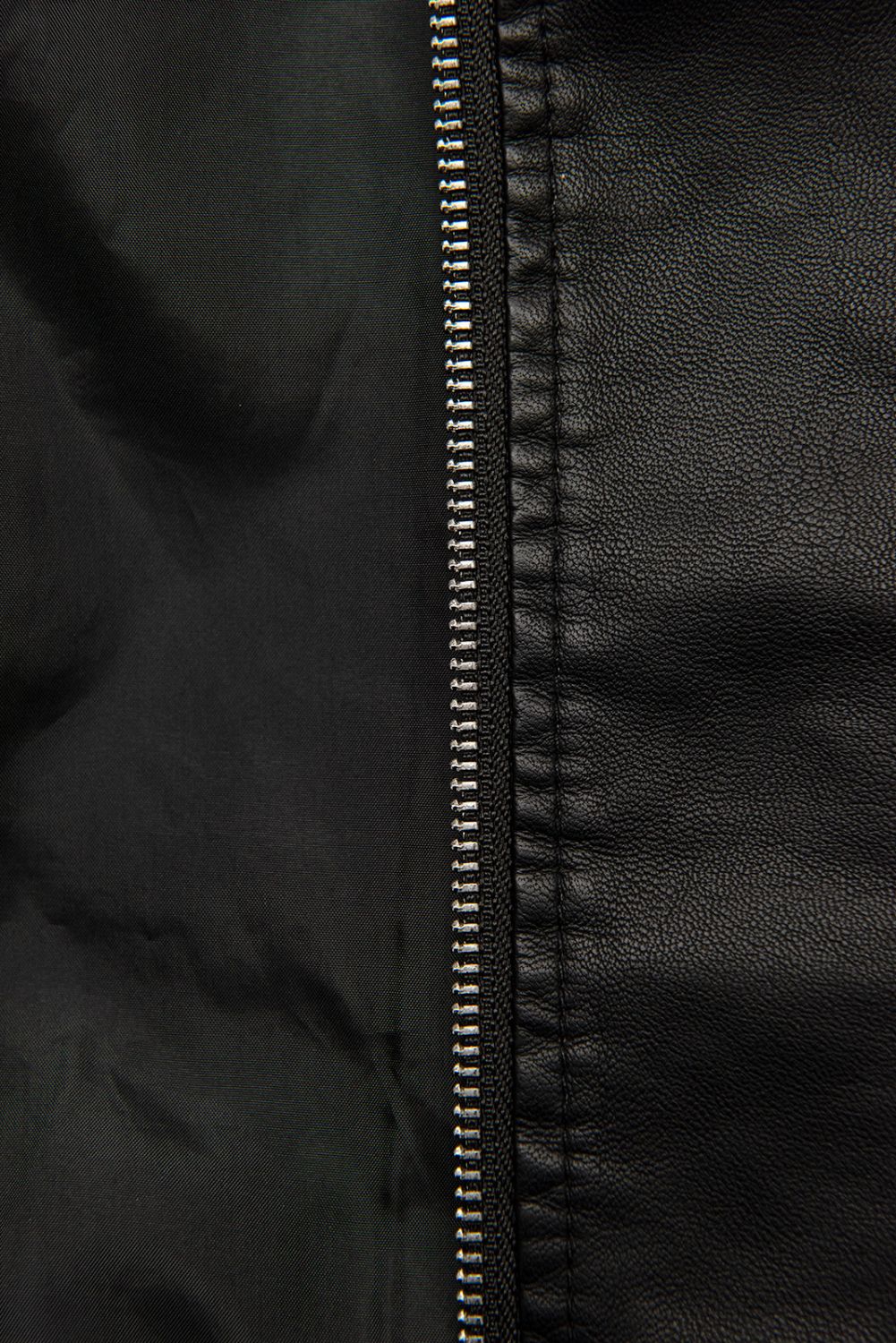 Černá basic koženková bunda