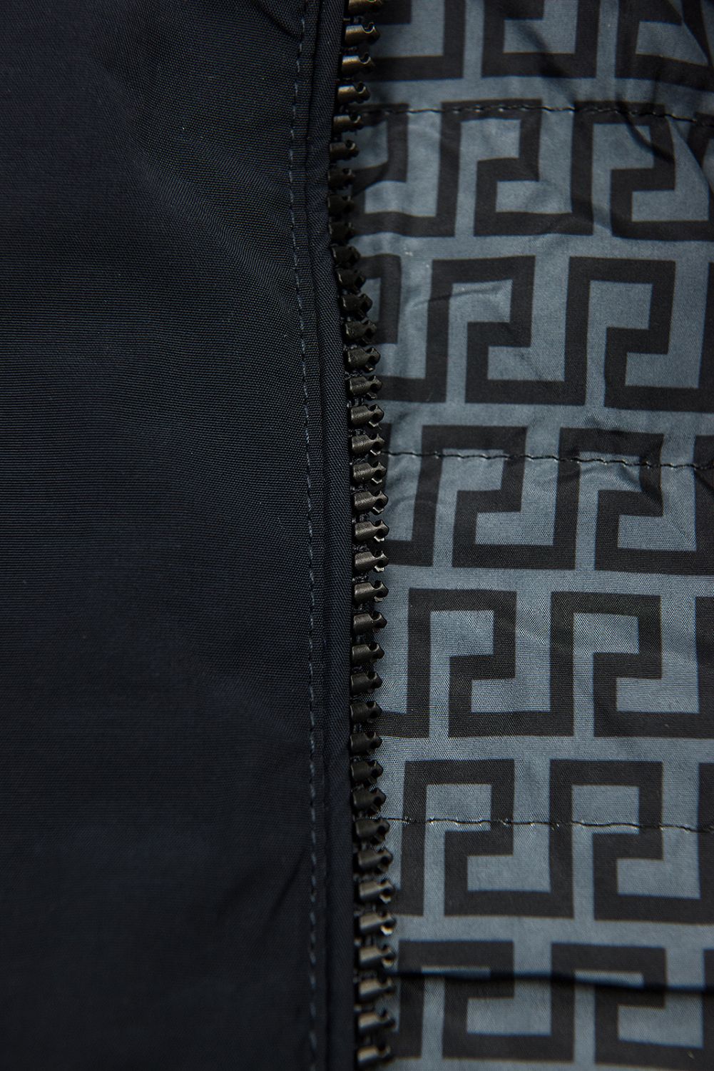 Tmavě modrá/šedá prošívaná oboustranná bunda