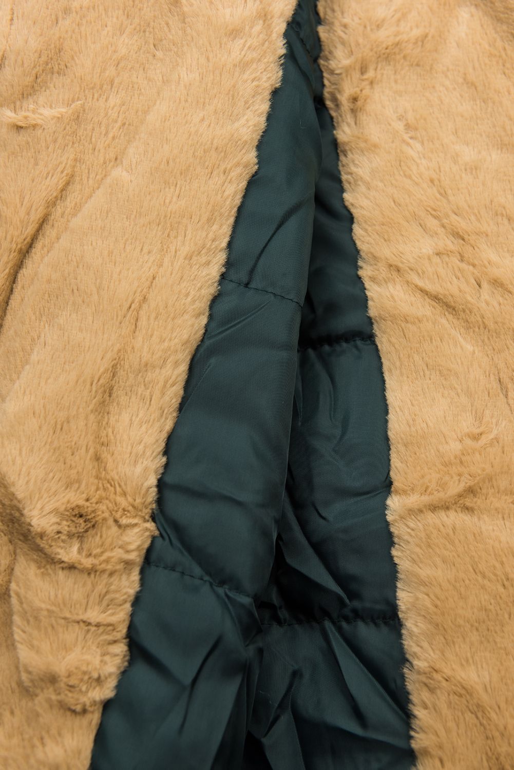 Tmavě zelená parka s odnímatelnou vnitřní podšívkou