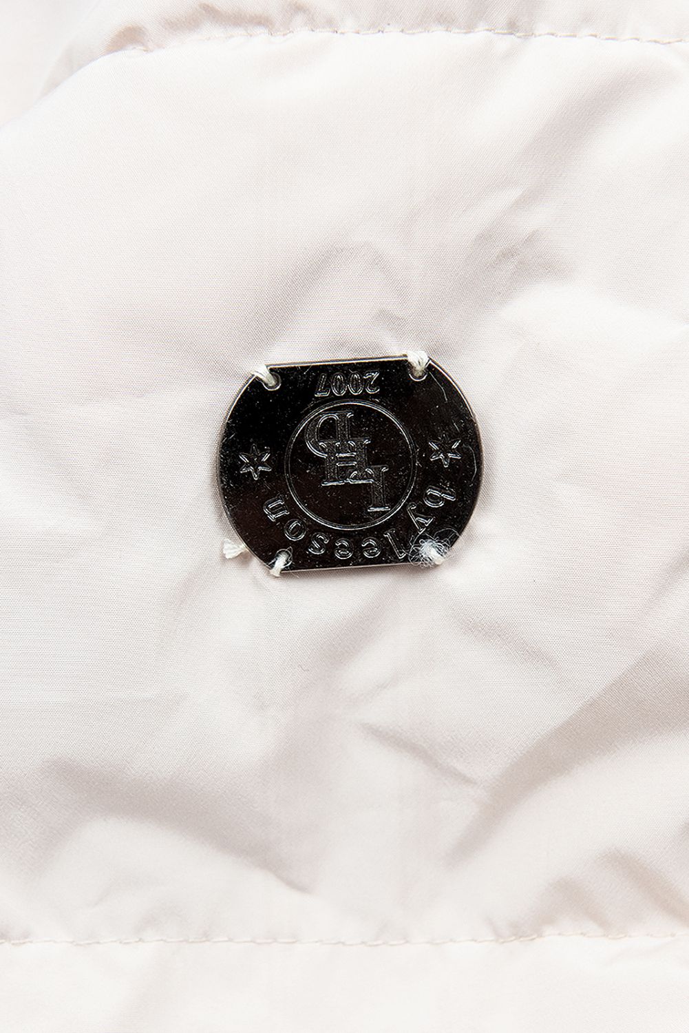 Ecru zimní bunda se stříbrným lemem