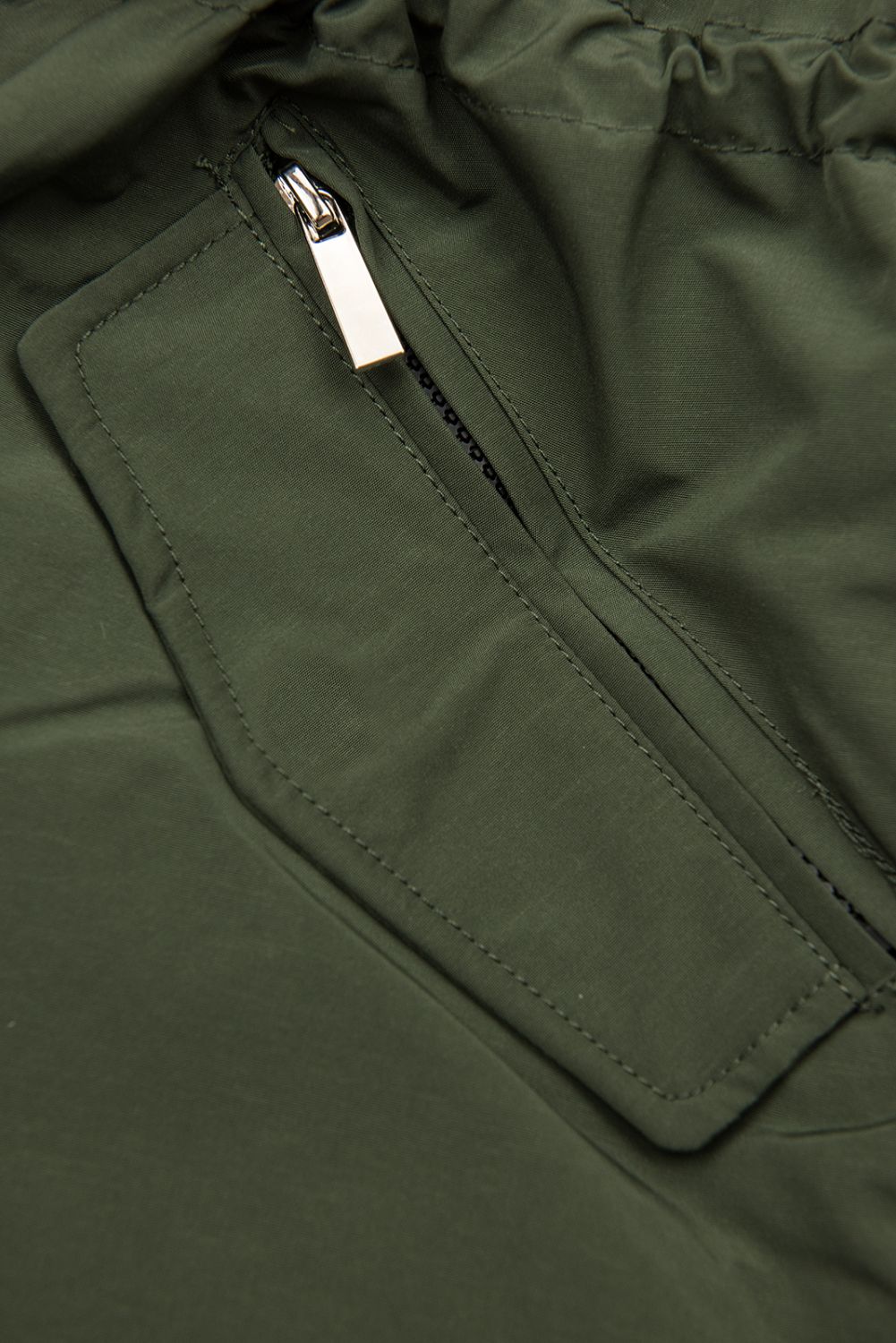 Khaki zimní parka se zatepleným vnitřkem