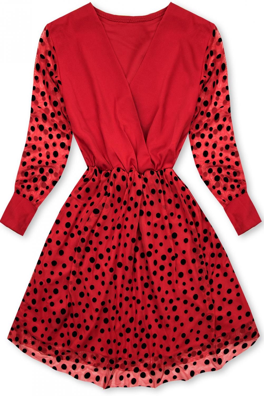 Červené šaty s puntíky